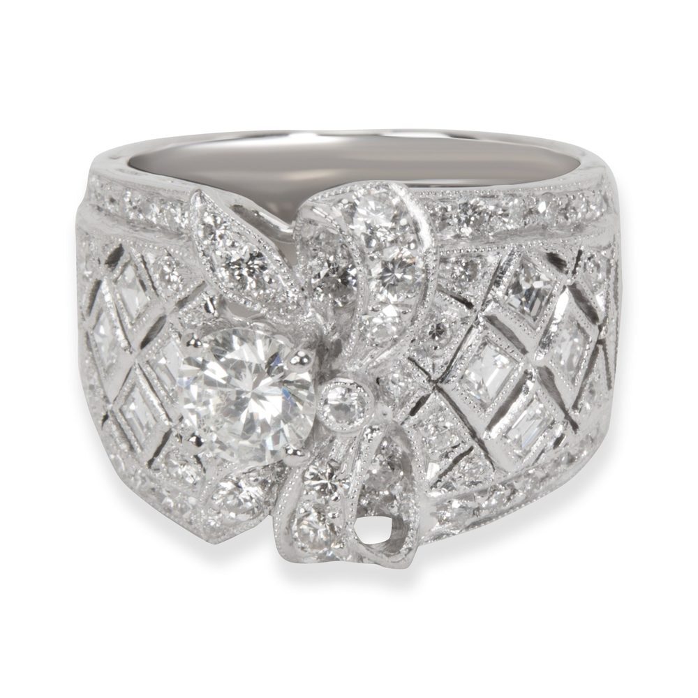 Vintage Wide Quilted Ribbon Bow Diamond Ring in Platinum (1.25 CTW)